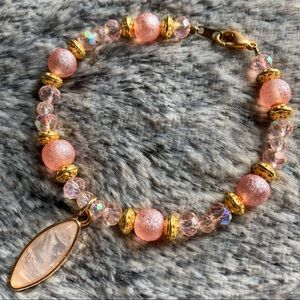 Quartz bracelet w/ Pink Metallic & Faceted Glass